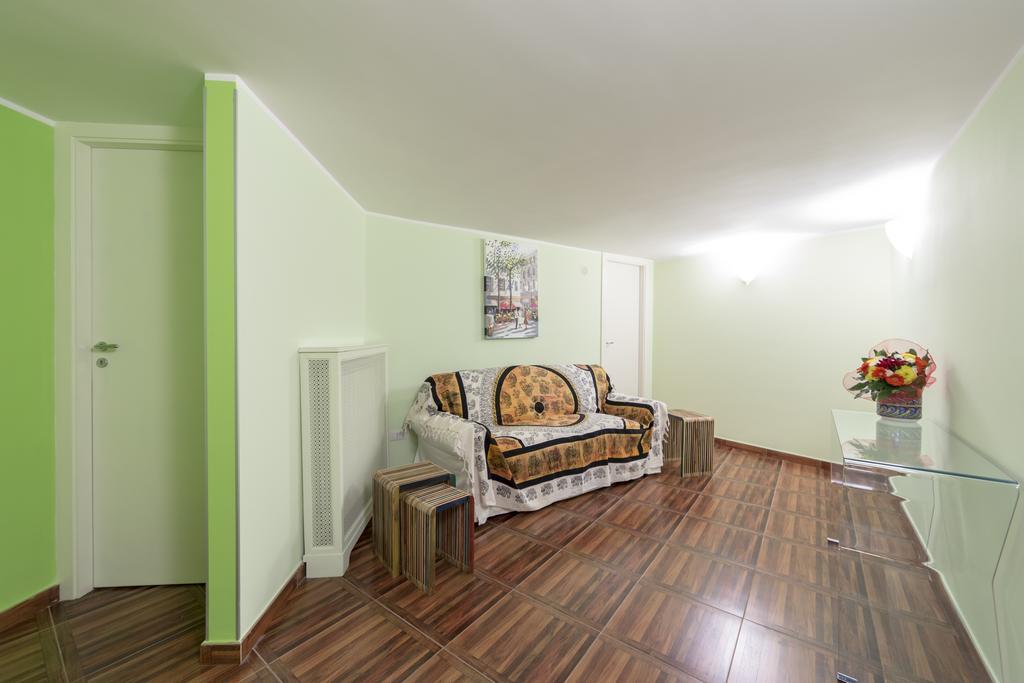 Aristovascio Apartment Napoli Bagian luar foto