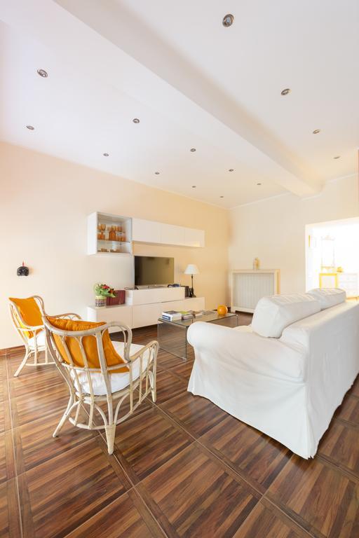 Aristovascio Apartment Napoli Bagian luar foto