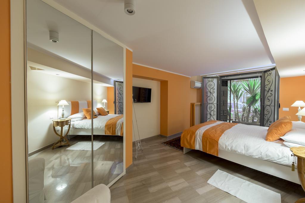 Aristovascio Apartment Napoli Bagian luar foto