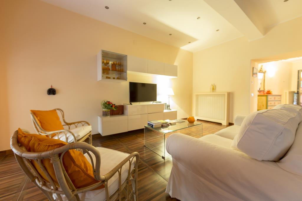 Aristovascio Apartment Napoli Bagian luar foto