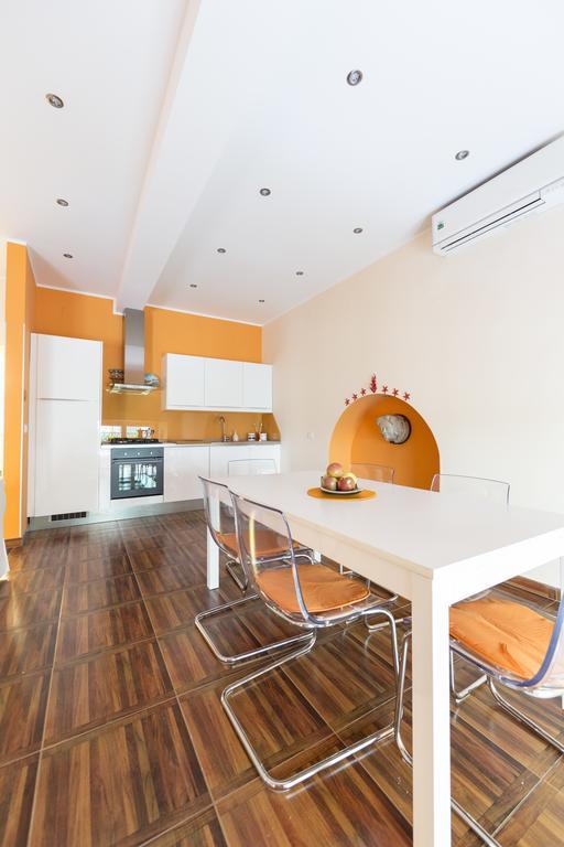 Aristovascio Apartment Napoli Bagian luar foto