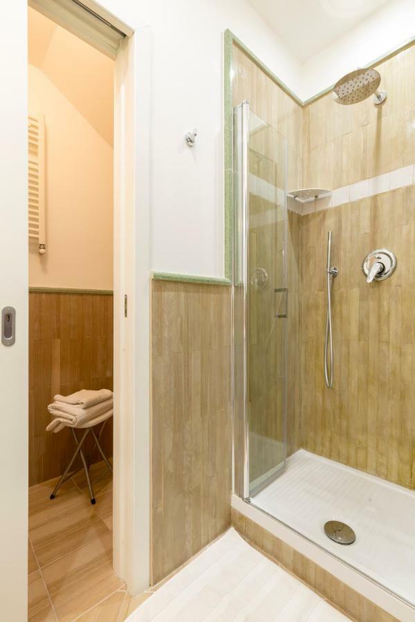 Aristovascio Apartment Napoli Bagian luar foto